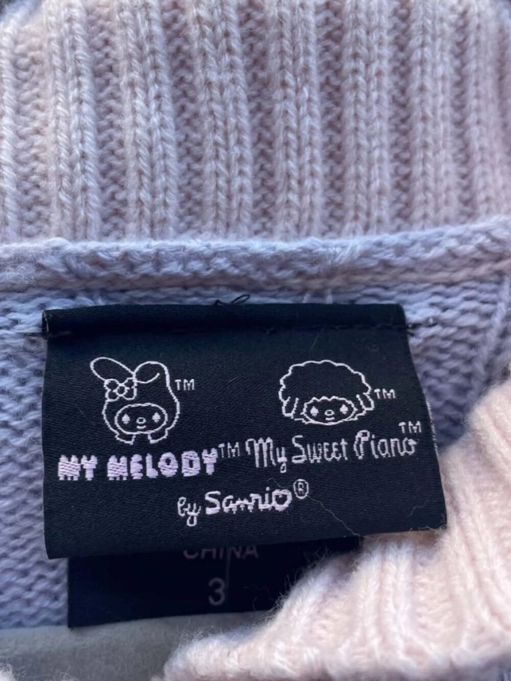 Hot Topic 3 3X Sanrio My Melody My Sweet Piano Cable Knit Cardigan Plus Size - Picture 5 of 7